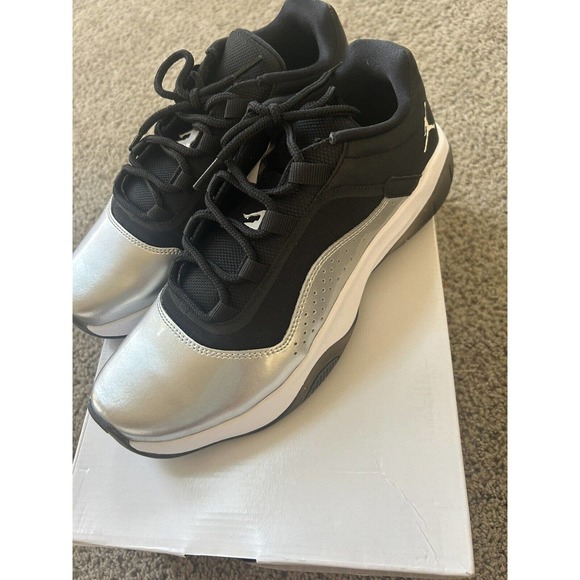 Women's Nike Air Jordan 11 CMFT Low Black Metallic Silver DV2629-001 sz 9.5 - Picture 2 of 5